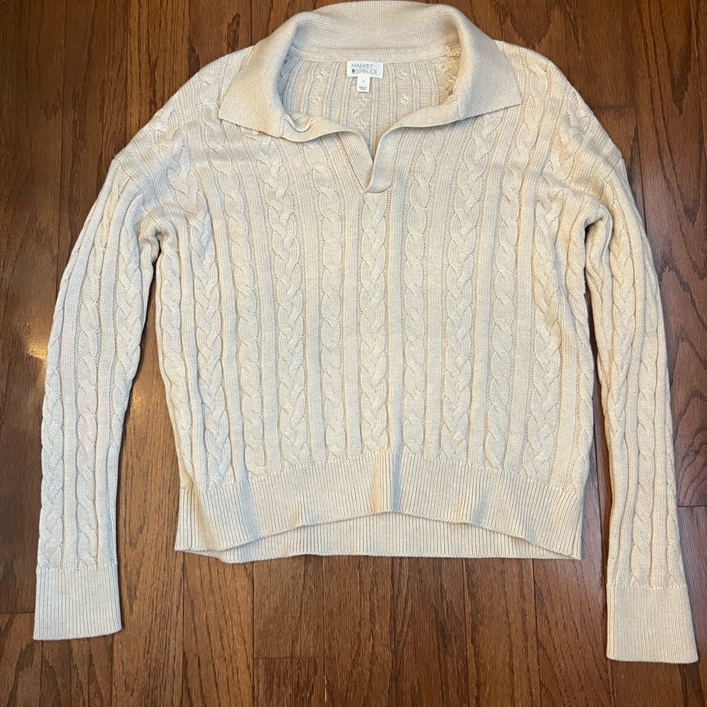 Market & Spruce V-Neck Cable Knit Sweater in Cream